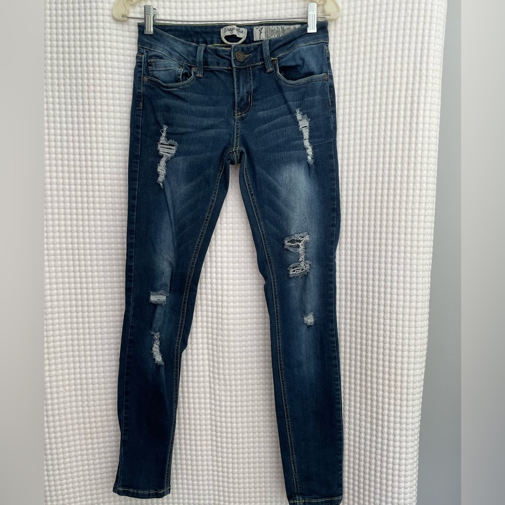 INDIGO REIN Forever Junior jeans. Size 7.